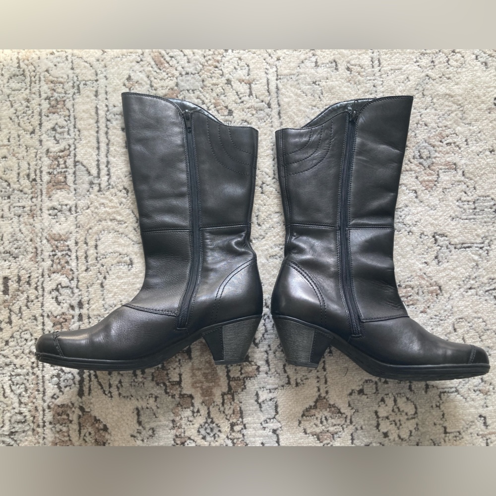 Remonte Black Leather 7.5 Button-Up Boots. Item # 4978 - Picture 9 of 13